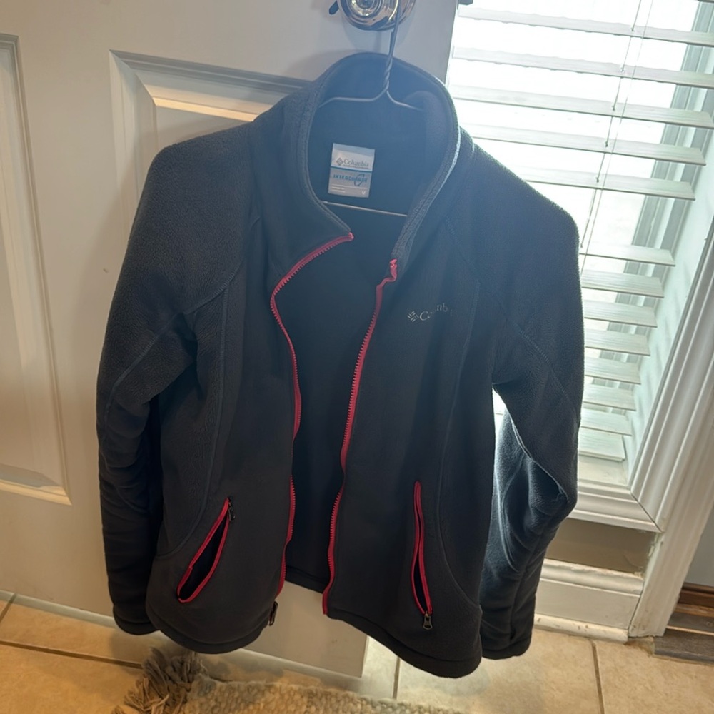 Women’s Columbia jacket